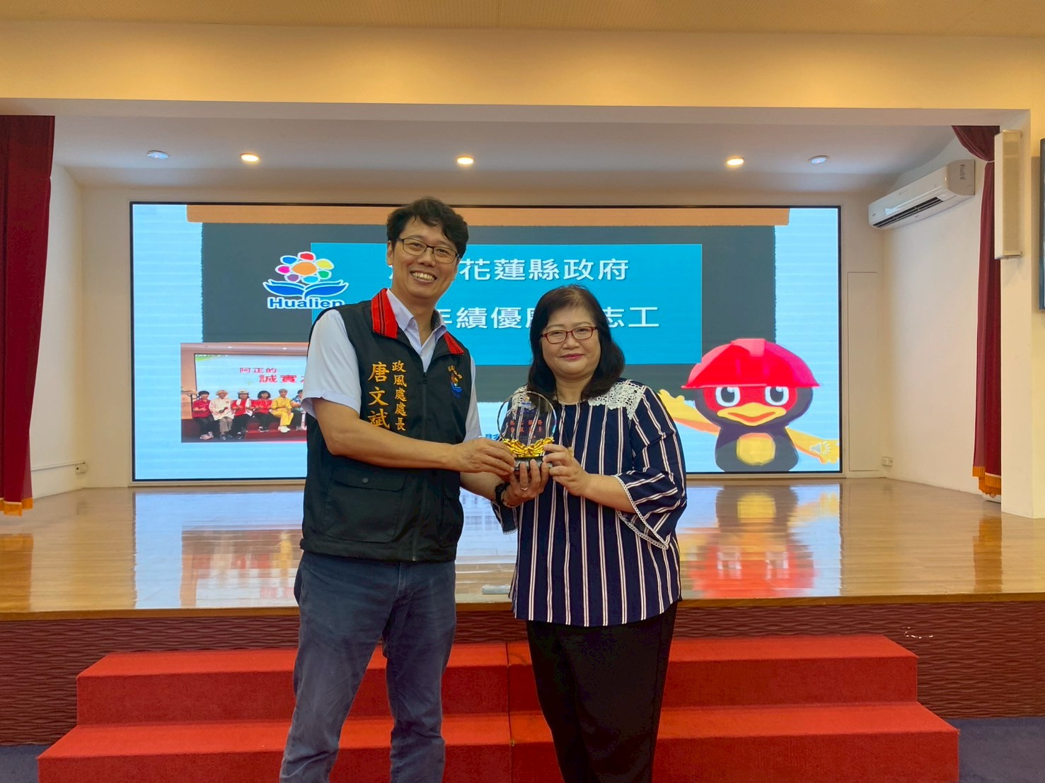 花蓮縣政府舉辦「114年度廉政志工專業訓練暨聯繫會報」深化志工培訓，共創廉潔願景113年績優廉政志工-李燕玲<br />
