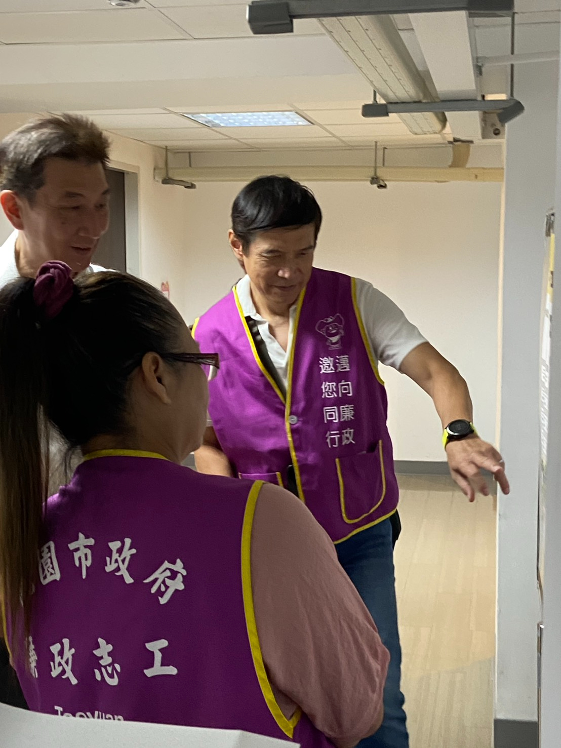 強化道安廉能治理　桃園市政府廉政志工培訓深化專業視野廉政志工協助指引貴賓座位